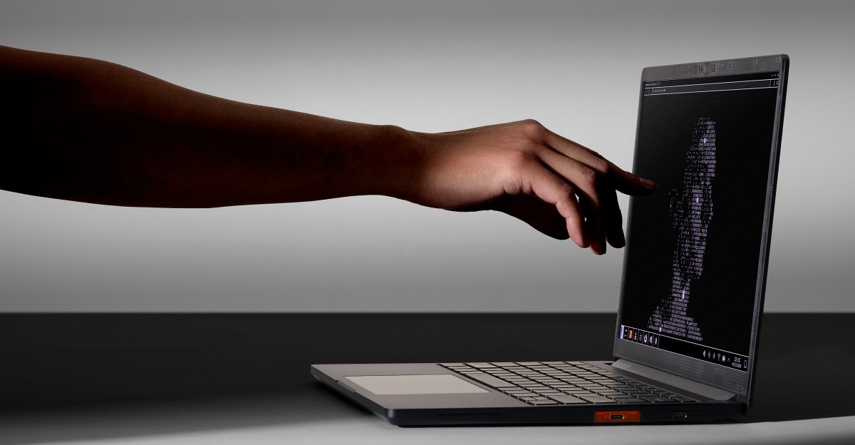 Framework ra mắt Laptop 13 Pro: "MacBook Pro dành cho người dùng Linux" với thiết kế nhôm nguyên khối