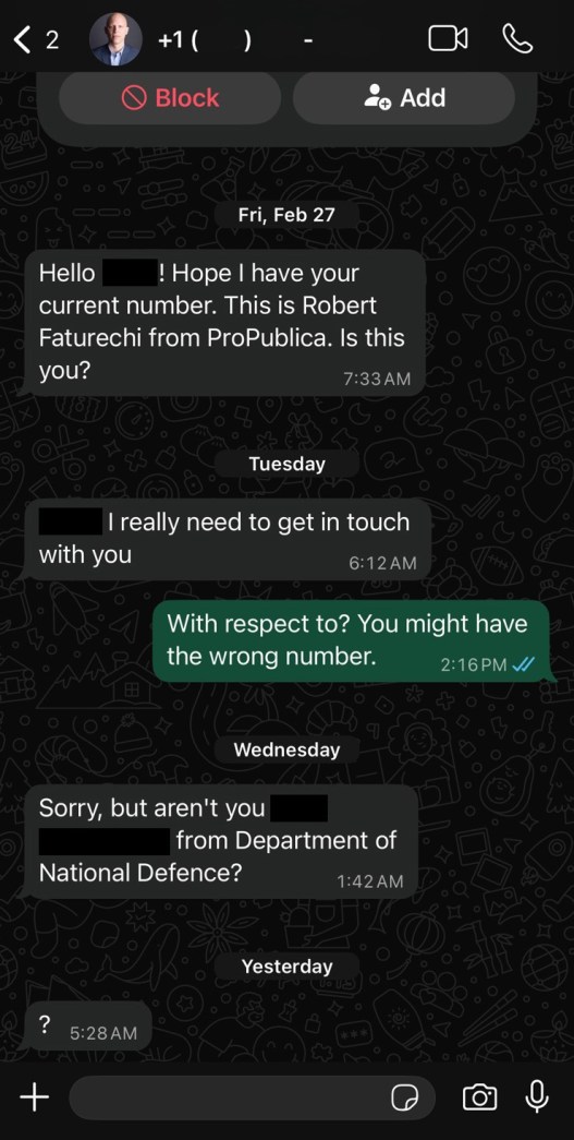 Ảnh chụp màn hình cuộc trò chuyện giữa quan chức Canada và kẻ mạo danh