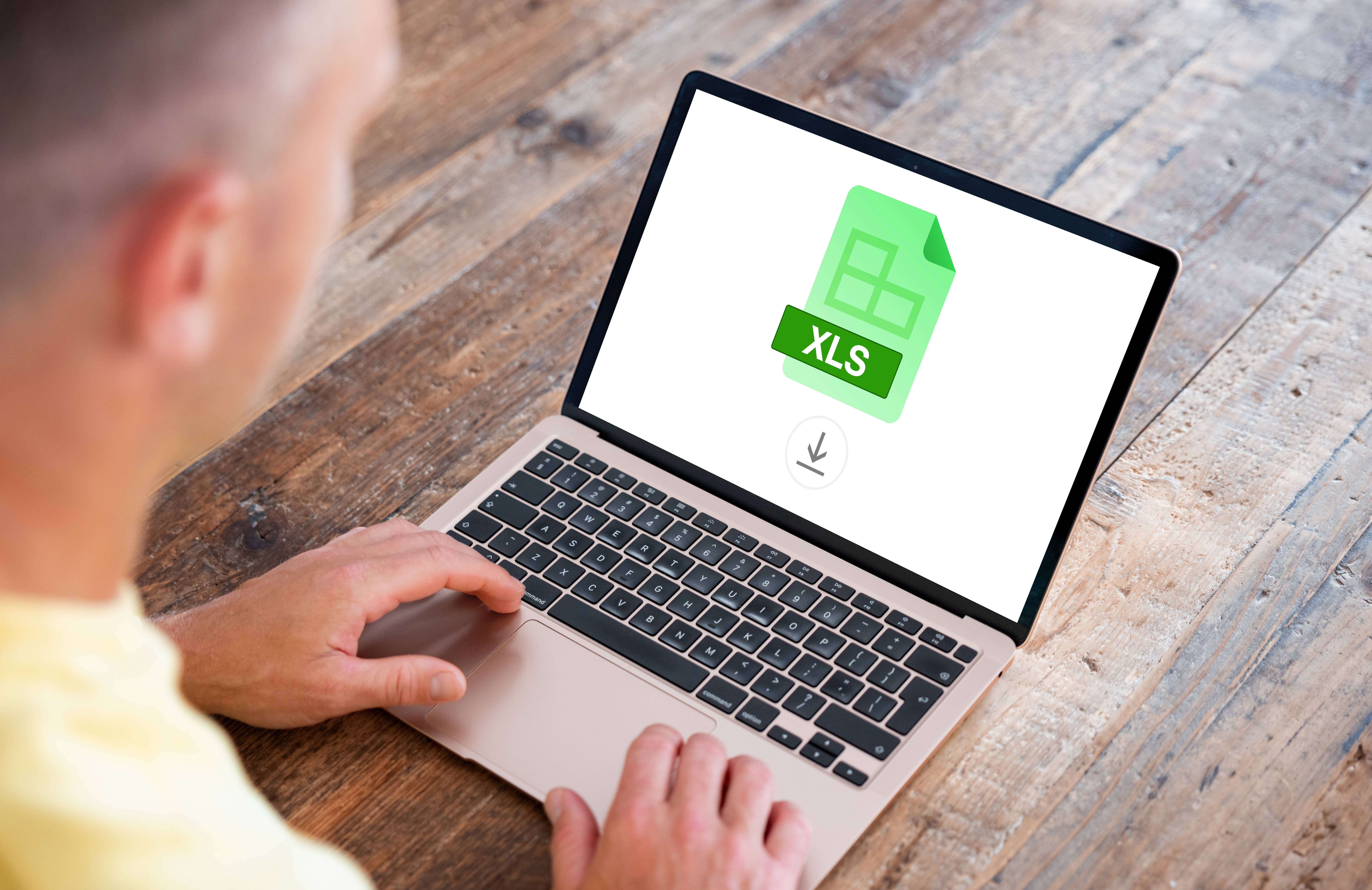 Công ty tài chính lưu mật khẩu root DB trên file Excel với mật khẩu dễ đoán