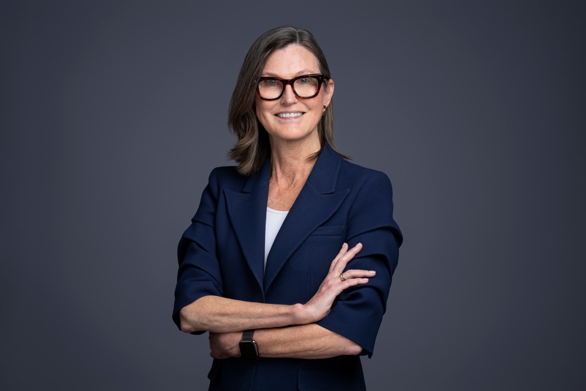 ARK Invest thực hiện khoản đầu tư dẫn đầu đầu tiên vào startup Lucra, đánh dấu sự chuyển hướng khỏi cơn sốt AI