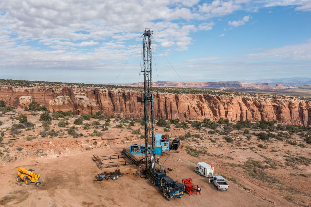 Hacker đánh cắp 700.000 bảng Anh từ công ty năng lượng Anh qua chiêu trò chuyển hướng thanh toán