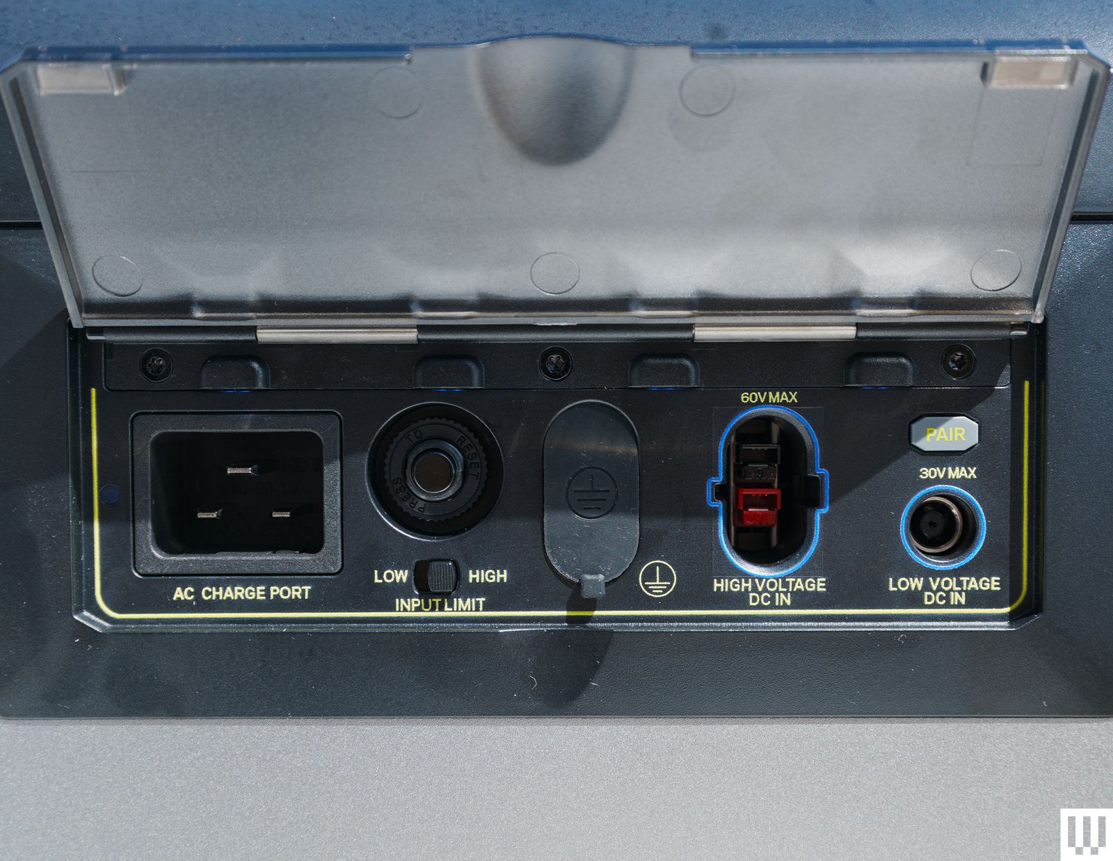 Các cổng sạc đa dạng trên Yeti 1500