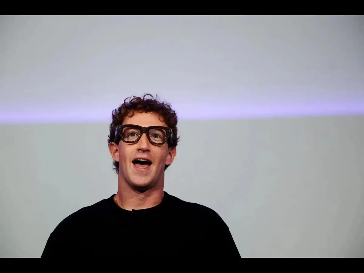 Meta bắt đầu ghi nhận thao tác chuột và bàn phím của nhân viên để huấn luyện AI