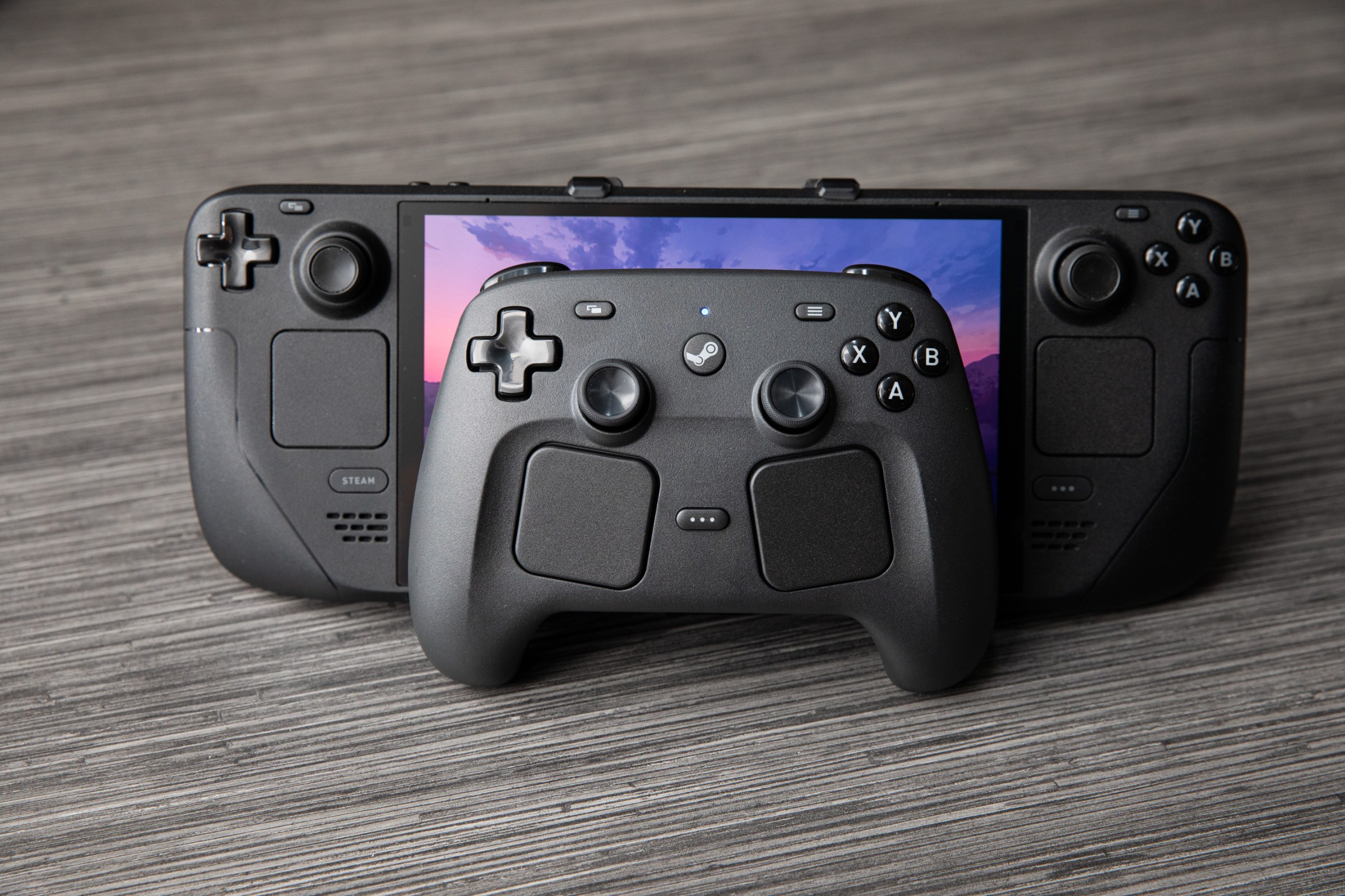 Tay cầm Steam Controller mới