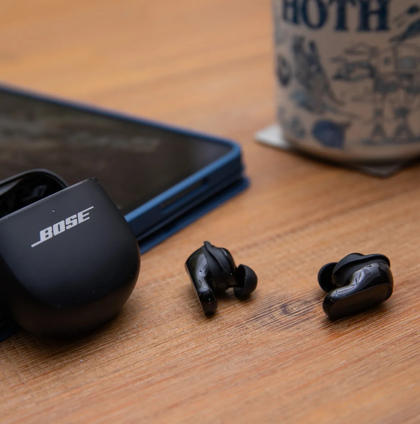 Chi tiết tai nghe Bose