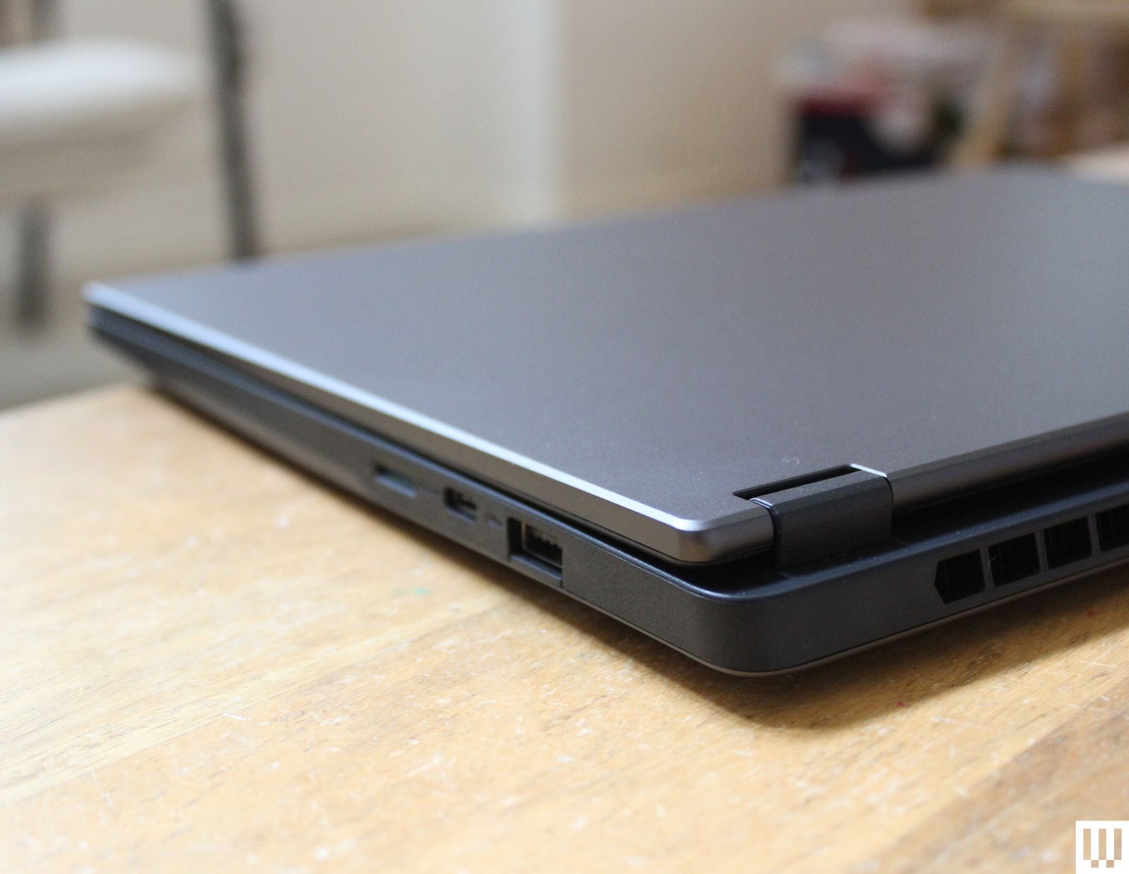 Màn hình sắc nét và sống động