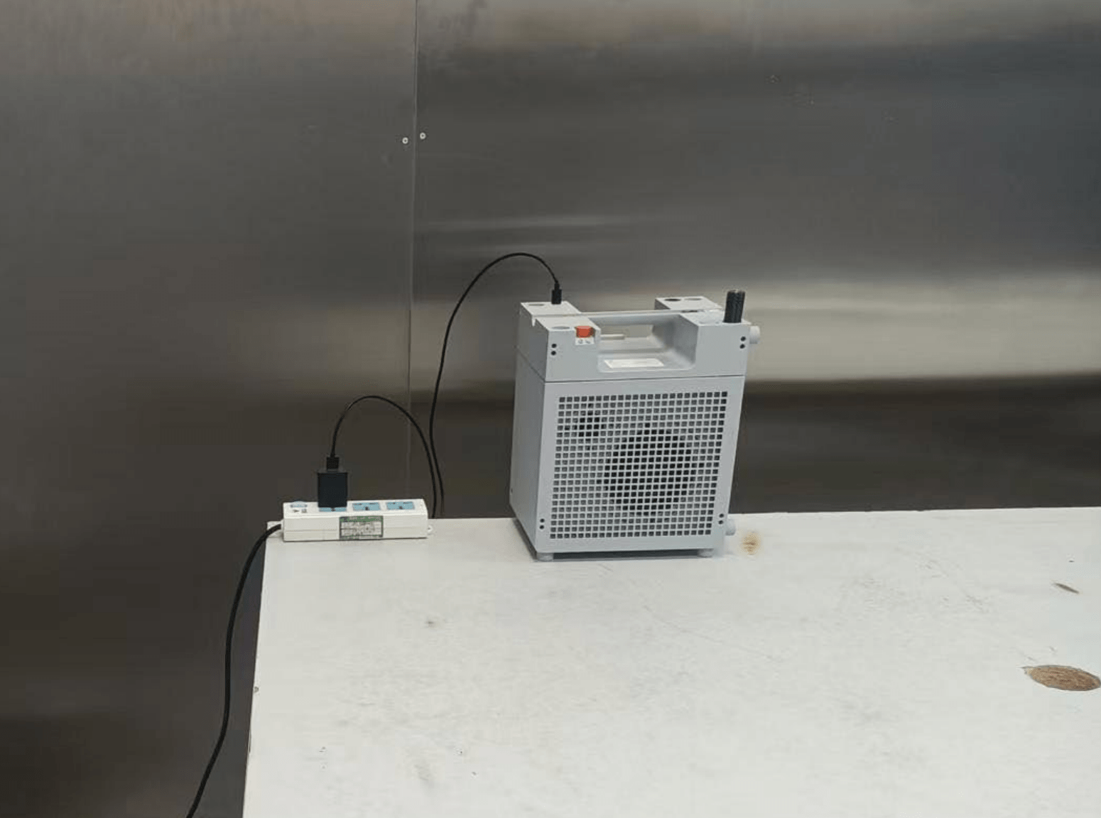 Chi tiết thiết kế phần đỉnh của KO-Amp 35