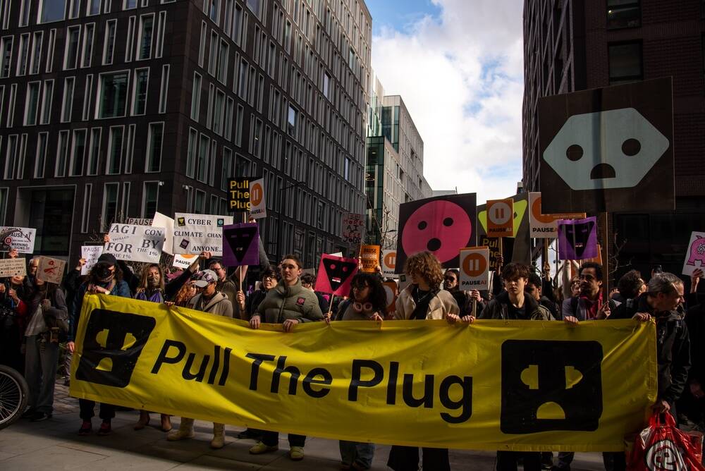 Cảnh báo: Chính phủ sẽ đối mặt với sự phản đối của cử tri nếu xử lý AI sai lầm