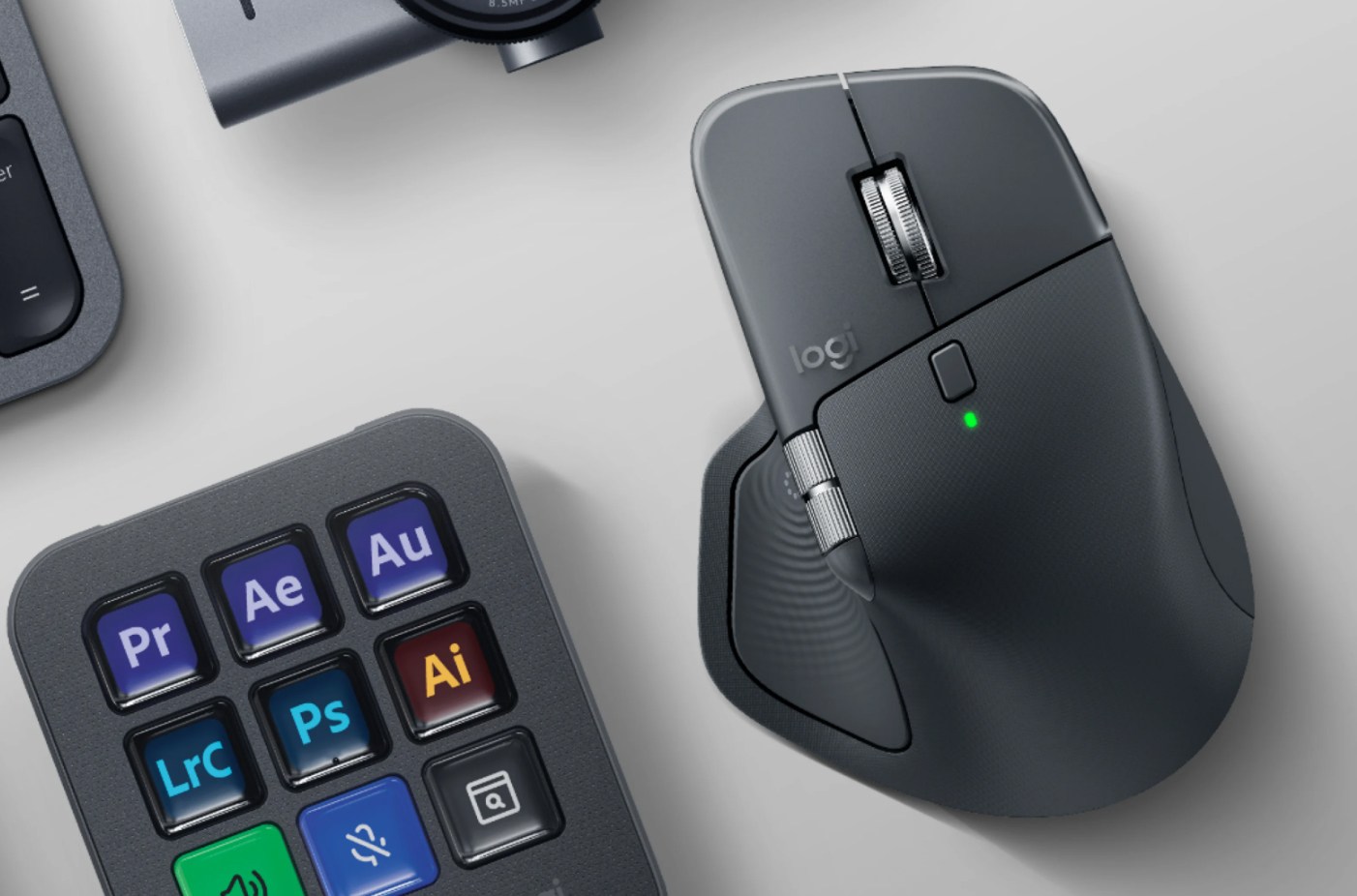 Sử dụng Logitech MX Master 4 trong công việc