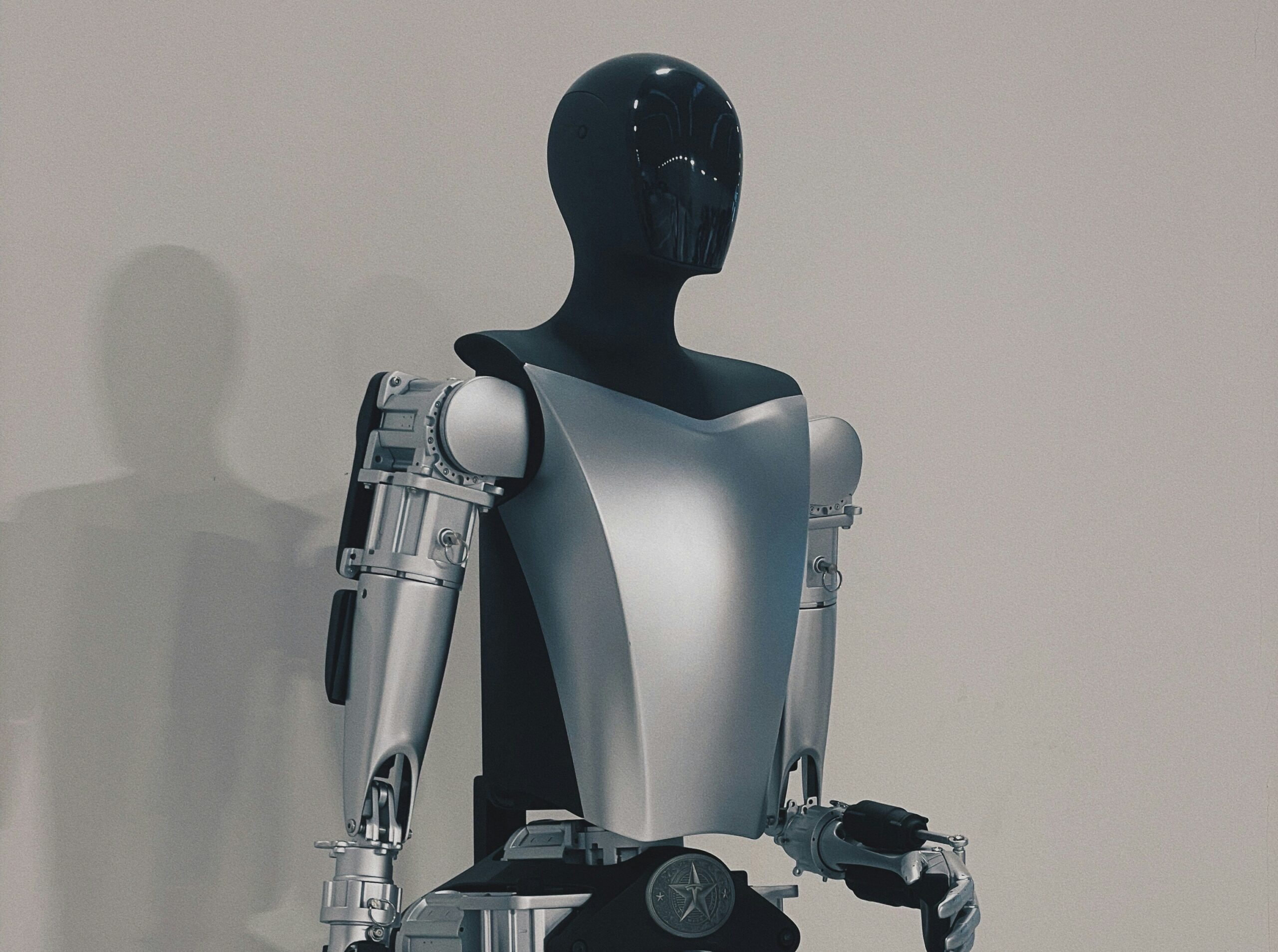 Mô hình VLA: Khi Robot học cách nhìn, hiểu và hành động