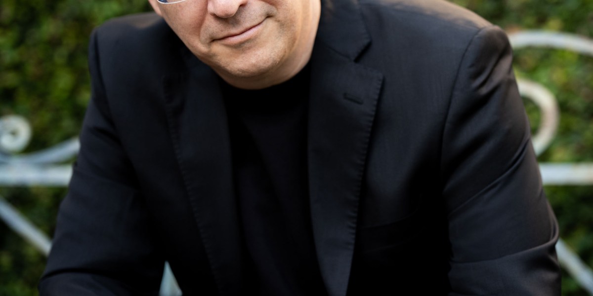 Bản tin Công nghệ: Cuộc đua vũ khí AI, "vắc-xin" ung thư của Moderna và những rắc rối pháp lý của OpenAI