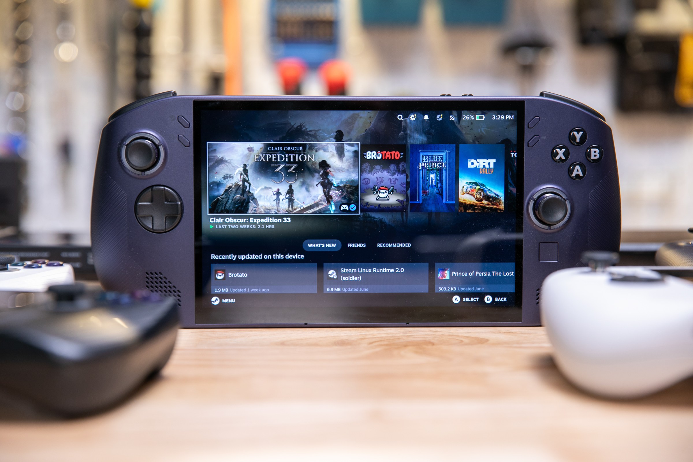 Lenovo Legion Go S với hệ điều hành SteamOS