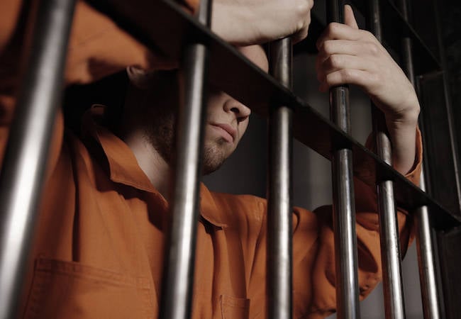 Hai người Mỹ bị kết án gần 17 năm tù vì giúp Triều Tiên lừa đảo qua nhân viên IT giả mạo