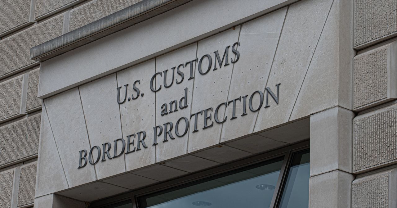 Lộ mã cổng kiểm soát biên giới Mỹ trên Quizlet: Rủi ro bảo mật nghiêm trọng