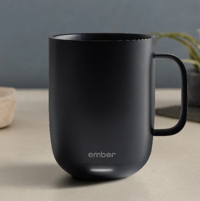 Ly Ember Mug 2 trong đời sống hàng ngày