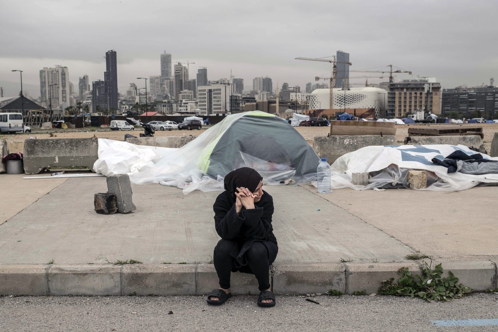 Người dân Liban sống trong lều tạm bợ tại Beirut