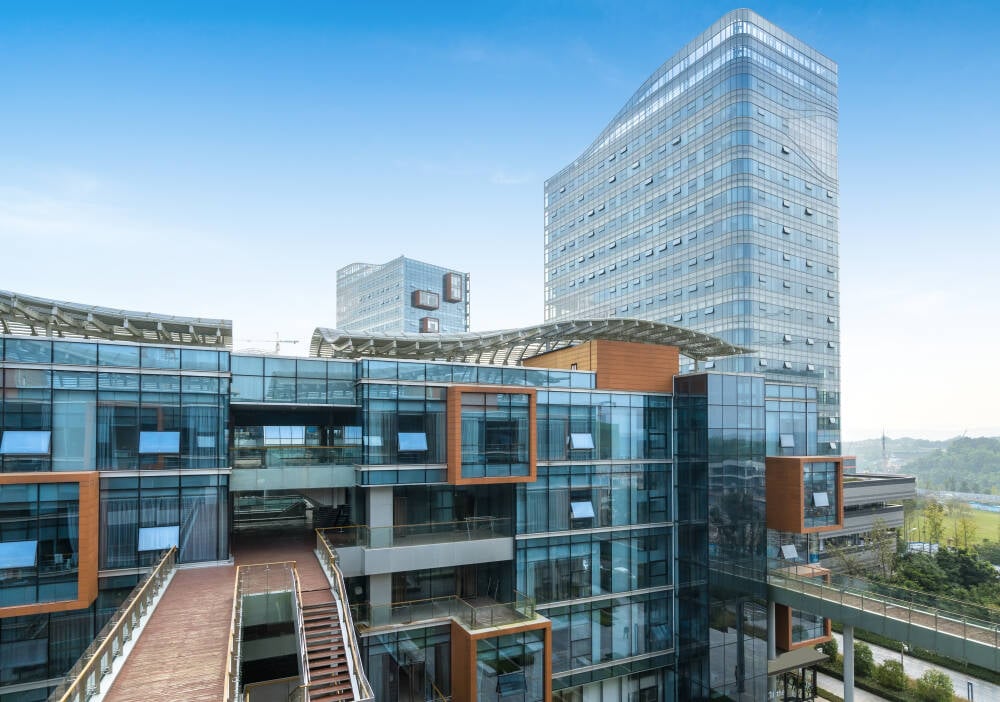 Giá điện đắt đỏ: Các công ty Anh đang "chạy trốn" khỏi quốc gia với các dự án AI