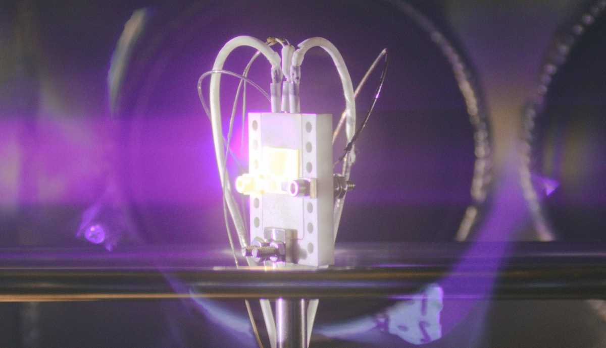 Pin hạt nhân có thể thúc đẩy cuộc đua năng lượng Fusion như thế nào?