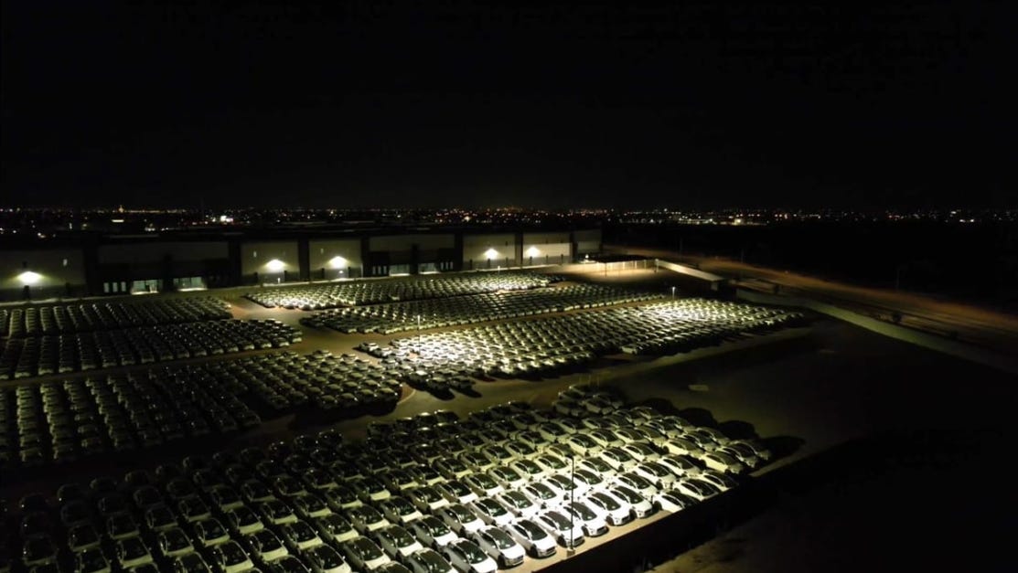 Xe tự lái không còn là viễn tưởng: Sự trỗi dậy của Waymo và lợi thế cho xe điện