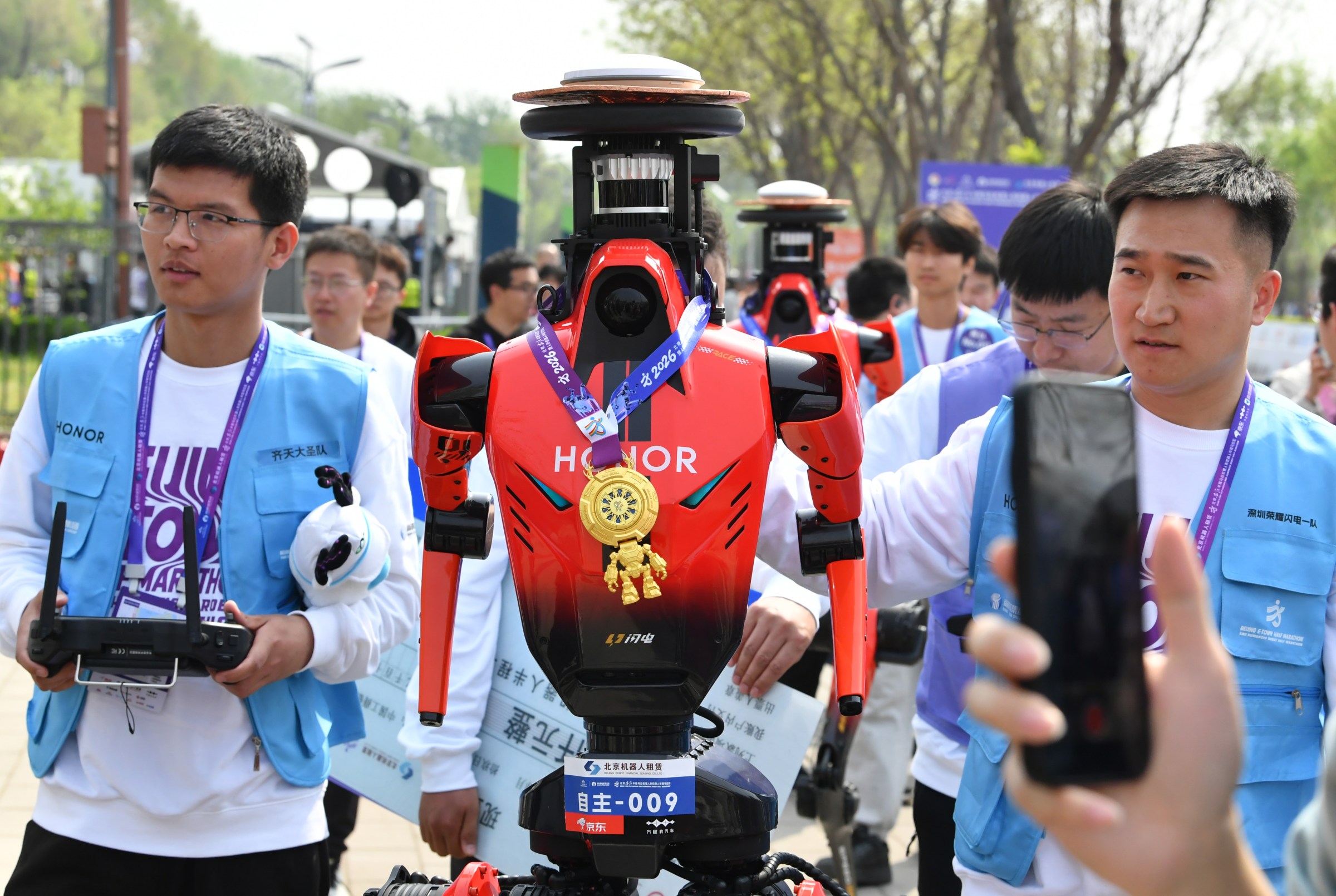 Robot Lightning đang dẫn đầu cuộc đua