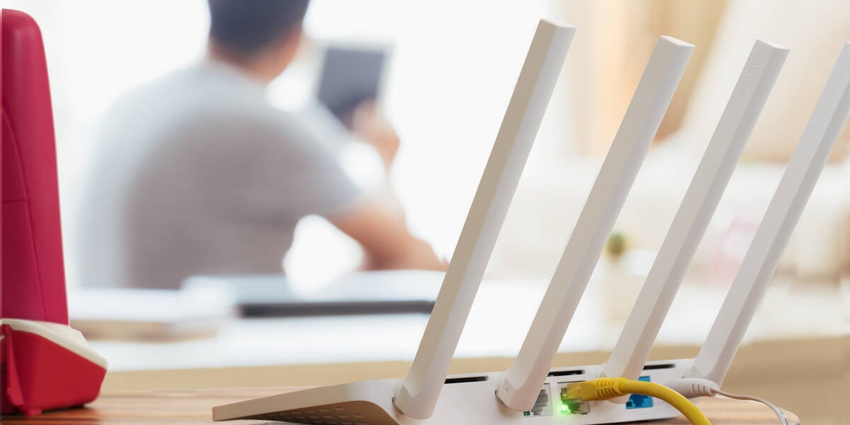 Hiệp hội Điện tử toàn cầu cảnh báo: Chính sách router của FCC sẽ khiến người Mỹ 'kẹt' với thiết bị cũ