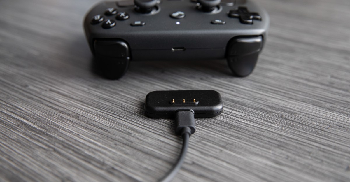 Valve chính thức ra mắt Steam Controller độc lập, tách biệt khỏi Steam Machine