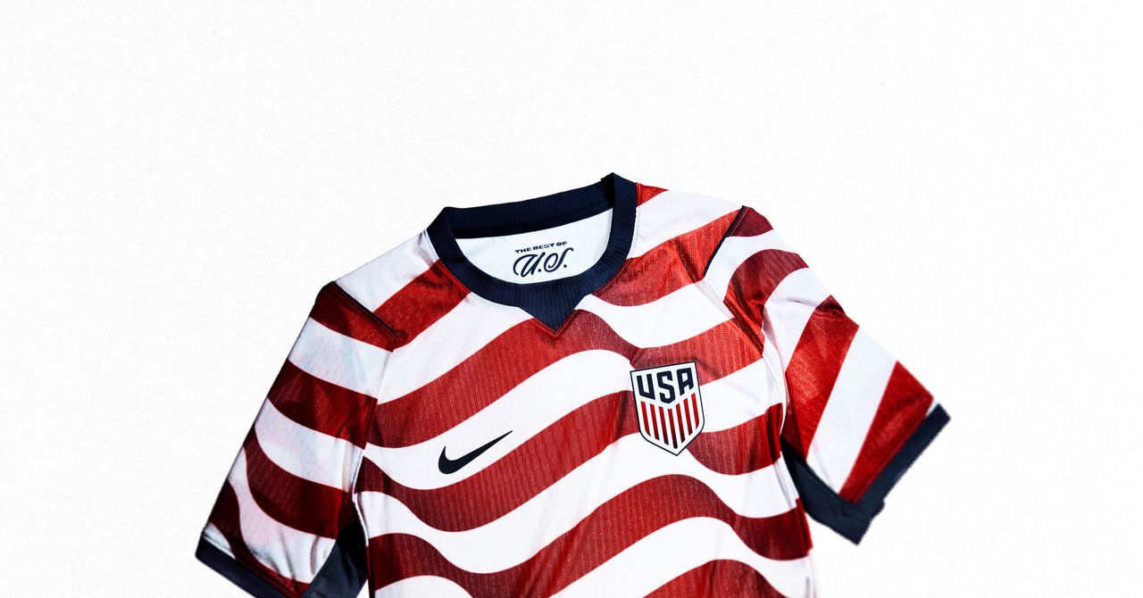 Đồ thi đấu World Cup của Nike làm từ vải tái chế: Công nghệ đột phá hay giải pháp chưa đủ?