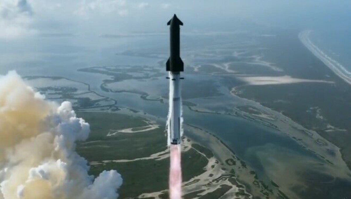 Starship chứng minh khả năng phóng vệ tinh, nhưng áp lực nhiệm vụ Mặt Trăng vẫn còn đó