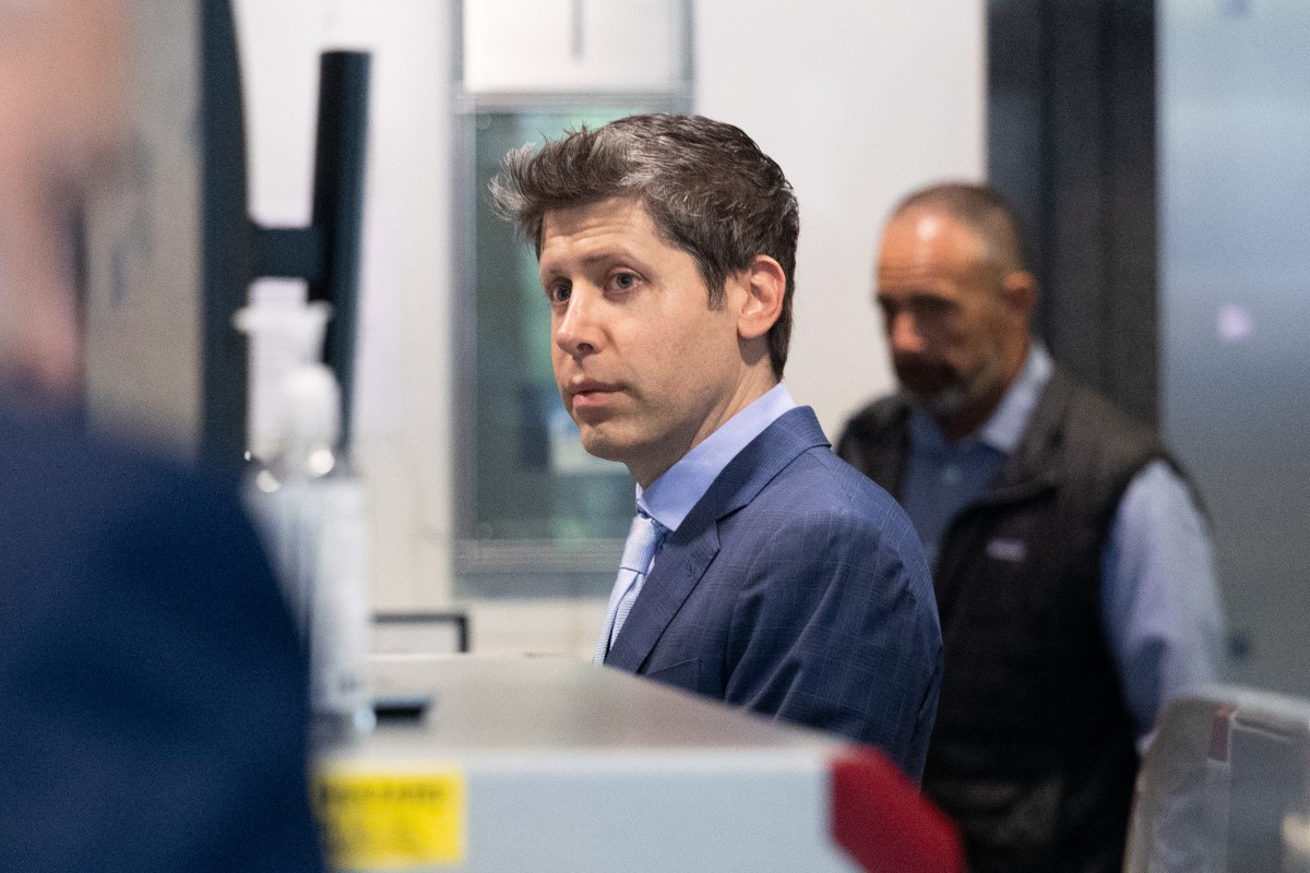 Vụ kiện Elon Musk - OpenAI: Niềm tin vào Sam Altman và tương lai của các phòng lab AI