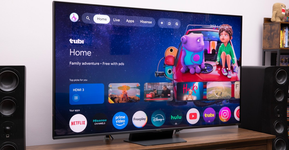 Hisense giảm giá mạnh dòng TV LED RGB UR9 ngay ngày ra mắt