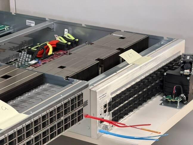 Switch thế hệ mới của AWS với tốc độ 1.6Tb