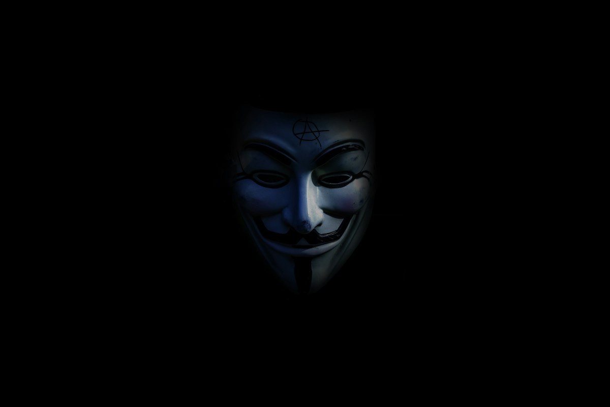 Shadow Brokers: Bí ẩn "hacker ma" và vụ rò rỉ vũ khí mạng khủng khiếp nhất của NSA