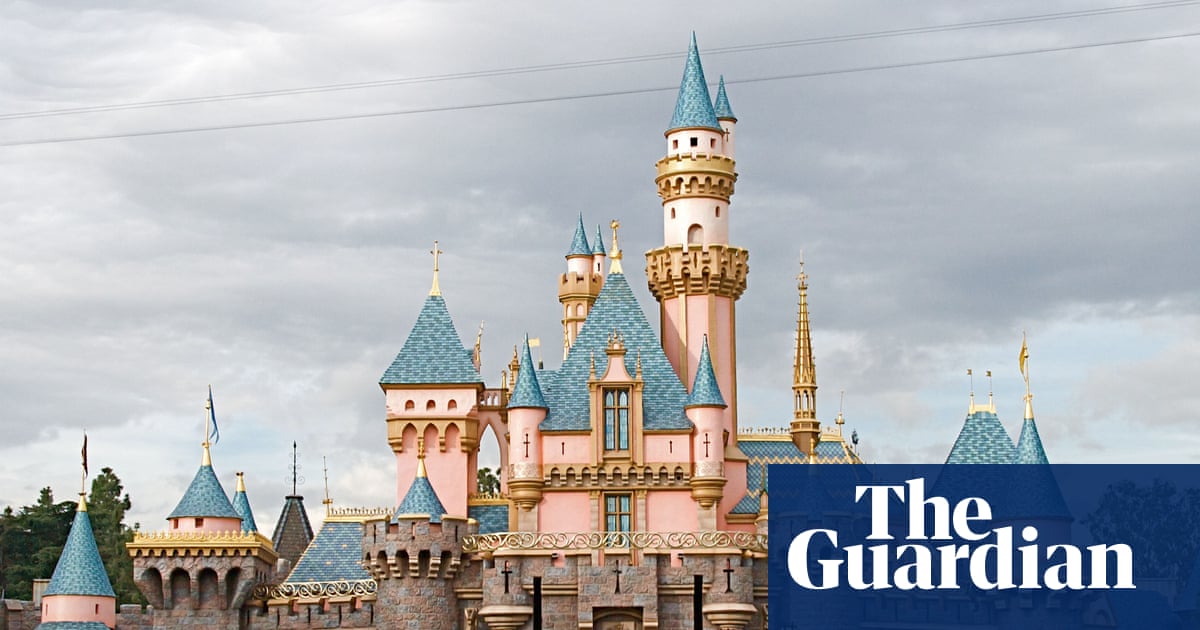 Chuột Mickey đang "theo dõi" bạn: Disneyland áp dụng nhận diện khuôn mặt tại cửa vào