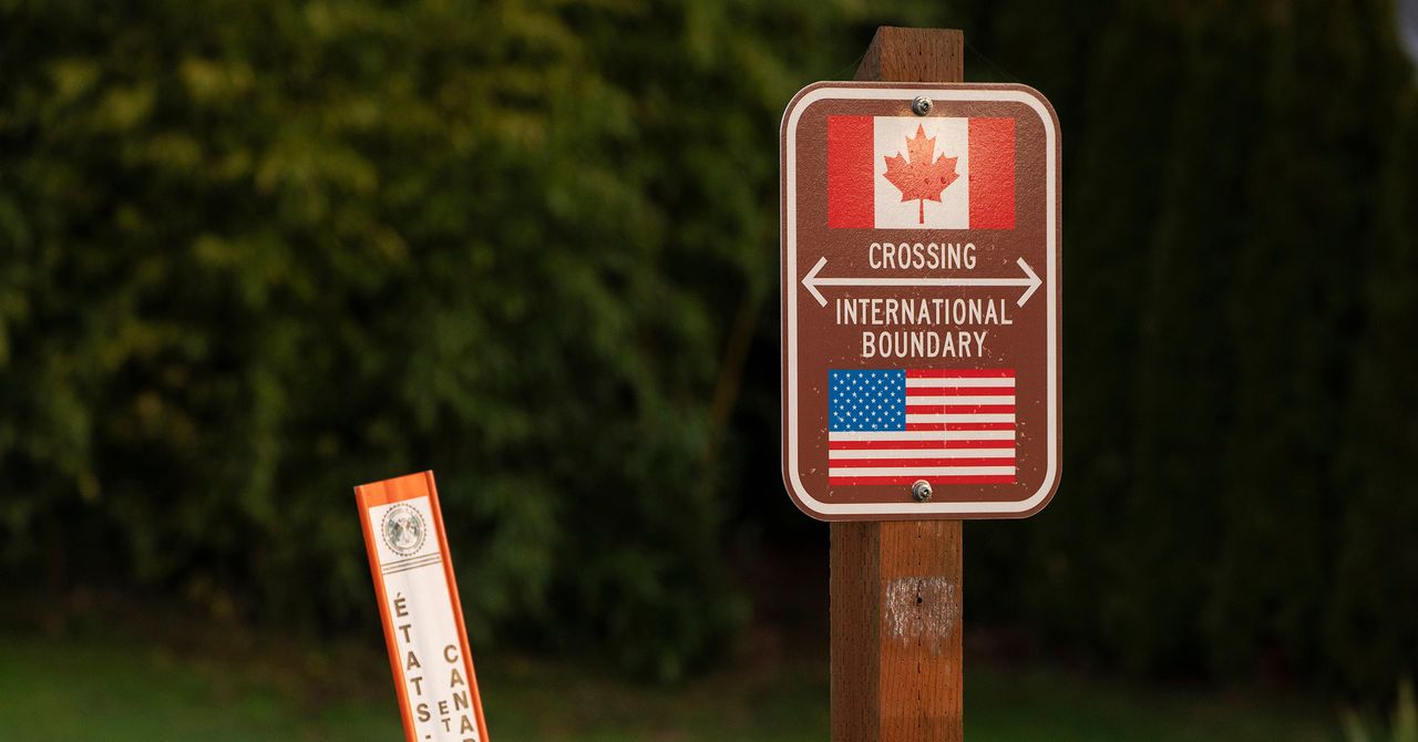 Mỹ và Canada chuẩn bị thử nghiệm drone trinh sát tự hành và mạng 5G tại biên giới