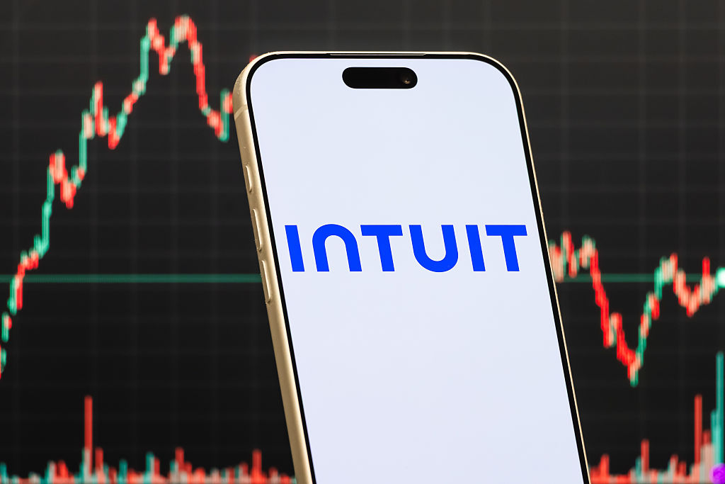 Intuit sa thải hơn 3.000 nhân sự để tái cơ cấu và tập trung vào AI