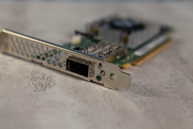 Card mạng HPE 620QSFP28