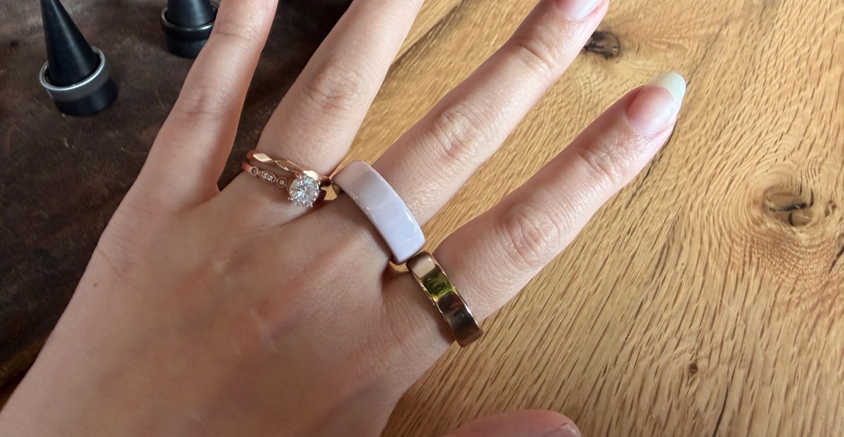 Oura Ring 5 chính thức mở đặt trước: Thiết kế mỏng nhẹ hơn, giá từ 399 USD