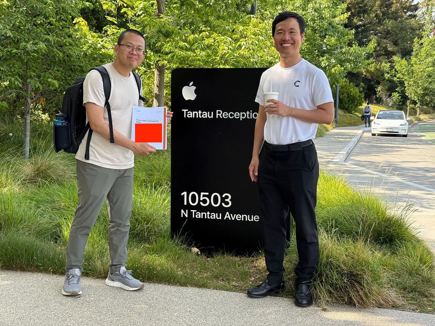 Kỹ sư tại Apple Park