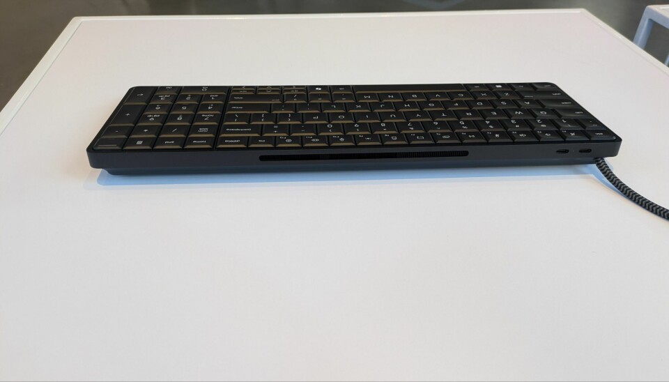 Cổng kết nối trên HP EliteBoard G1a