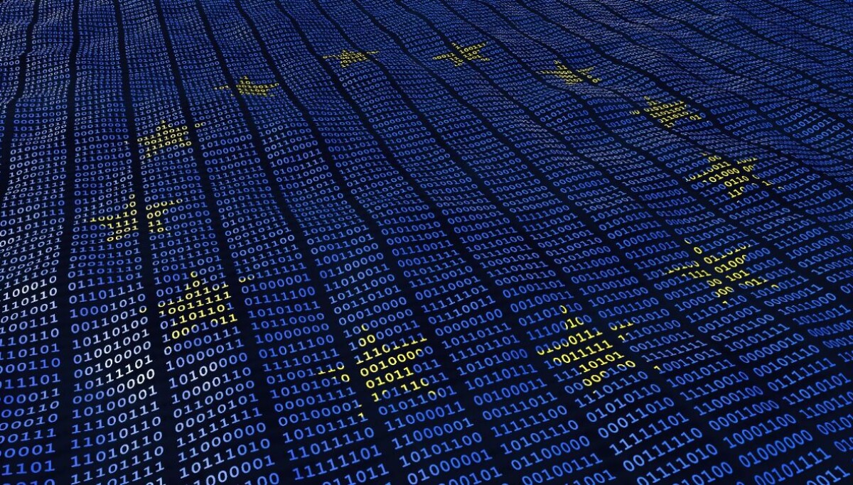 KDE nhận 1,3 triệu euro khi Châu Âu nhận ra cần một hệ điều hành riêng
