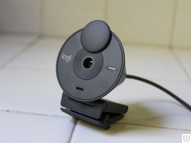 Logitech Brio 300