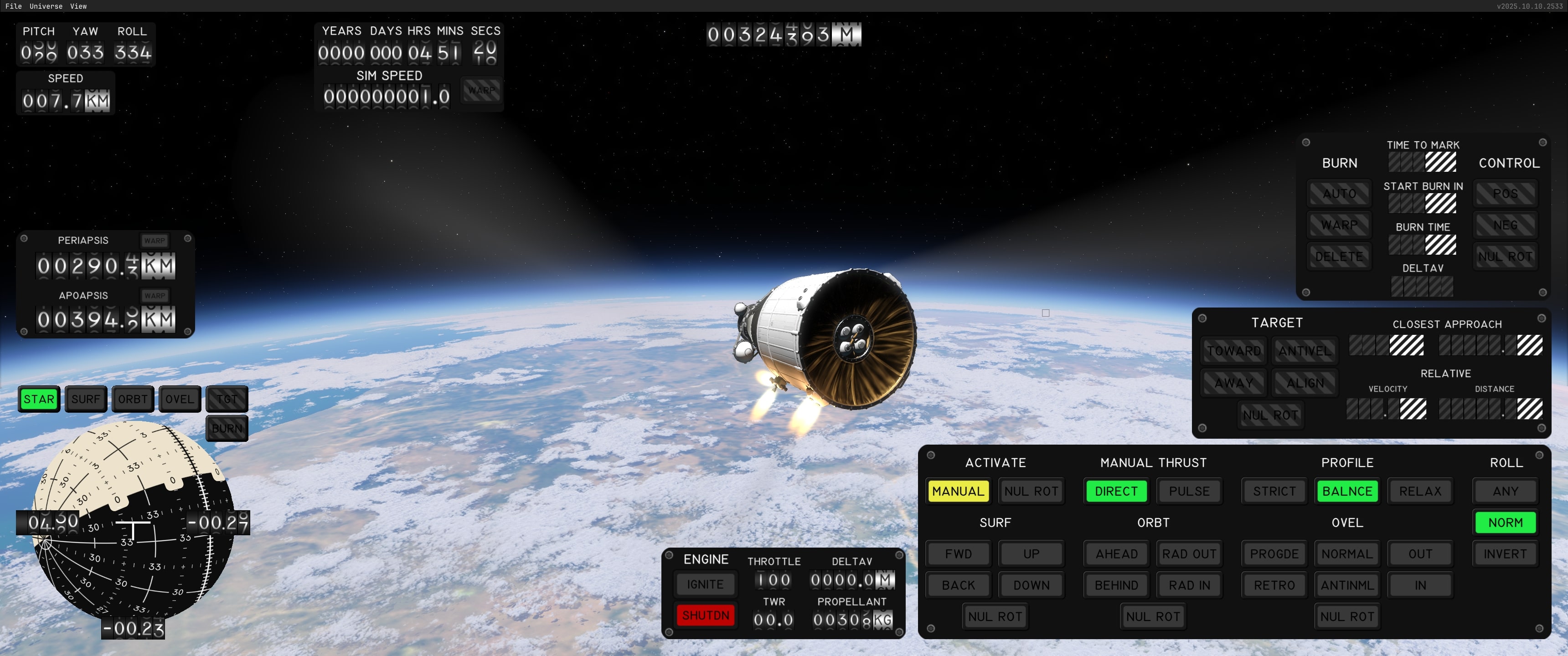 Gương mặt của một phi hành gia mèo trong Kitten Space Agency