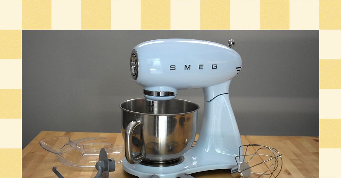 Đánh giá Smeg Forte Stand Mixer: Công suất mạnh mẽ, hiệu năng còn nhiều điểm tranh cãi