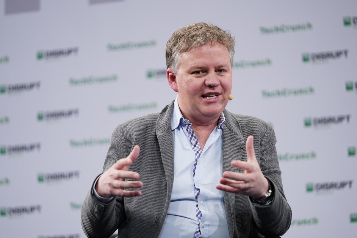 Cloudflare sa thải 1.100 nhân sự, đổ lỗi cho hiệu quả của AI bất chấp doanh thu kỷ lục