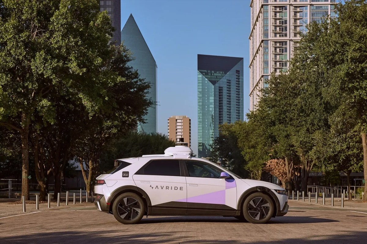 Đối tác Uber, Avride, đang bị điều tra về các vụ tai nạn xe tự lái