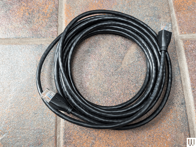Cáp Ethernet Amazon Basics