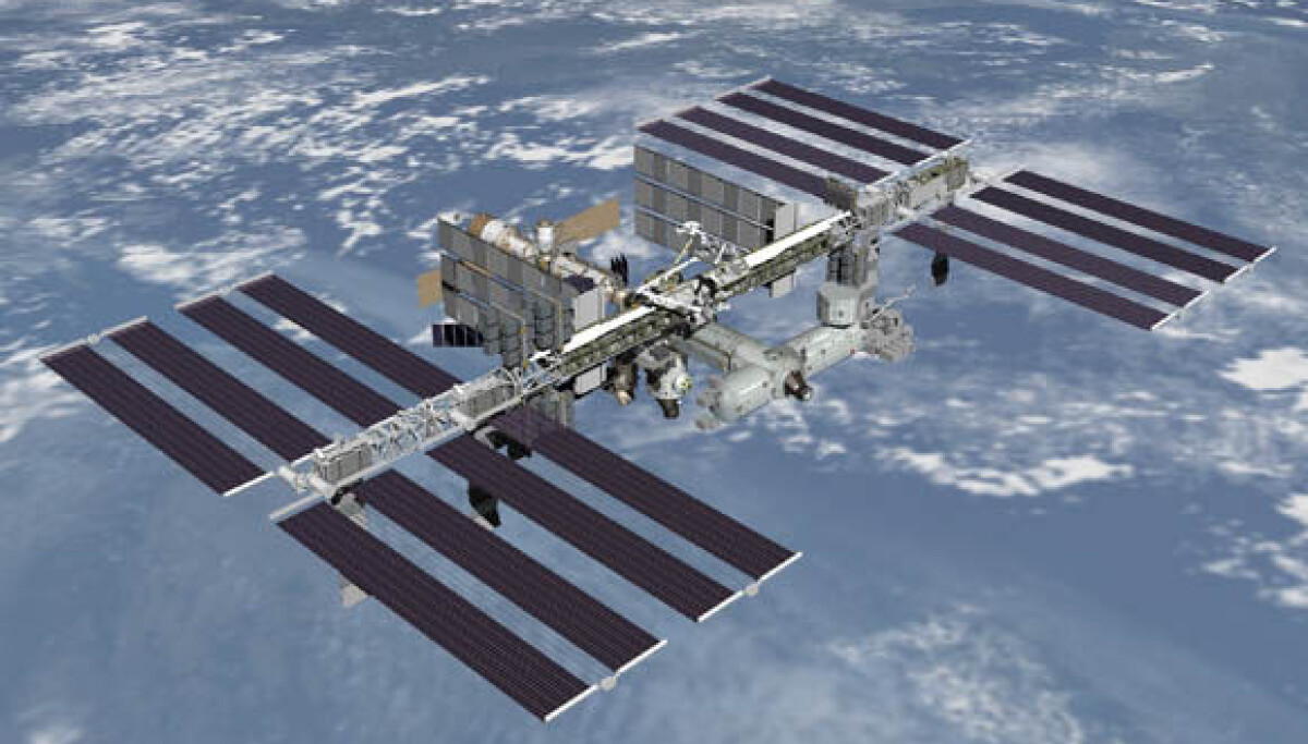 Sự cố rò rỉ khí nghiêm trọng trên ISS: Phi hành gia NASA phải sơ tán vào tàu Dragon
