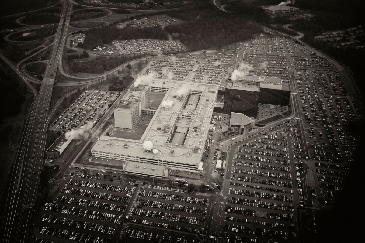 NSA được cho đang tích hợp AI Anthropic vào các hoạt động tấn công mạng bất chấp lệnh cấm