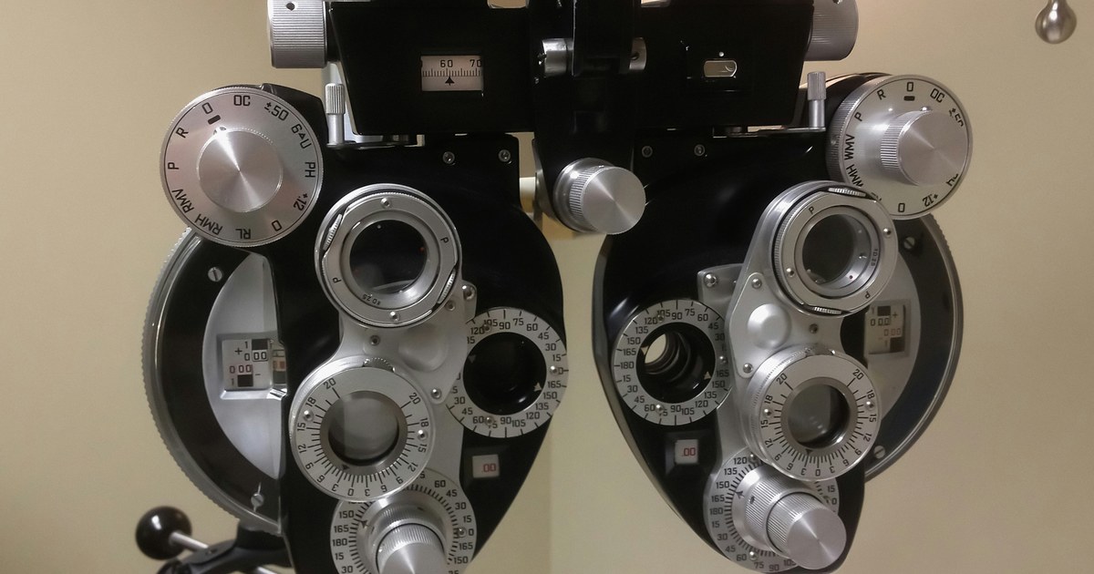 Vision LLM: Khi trình phân tích PDF biết "đọc" hình ảnh và biểu đồ cho hệ thống RAG