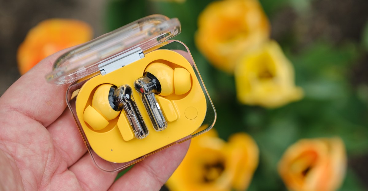 Tai nghe Nothing Ear (a) giảm giá kỷ lục trước thềm Prime Day